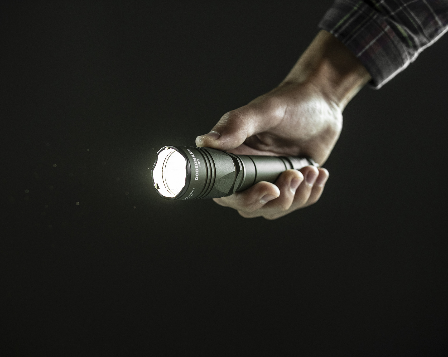 Tactical flashlight Armytek Dobermann Pro Magnet USB Olive Warm